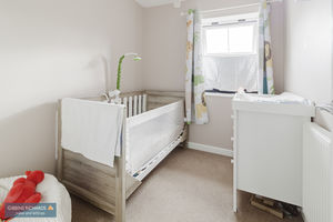 Bedroom- click for photo gallery